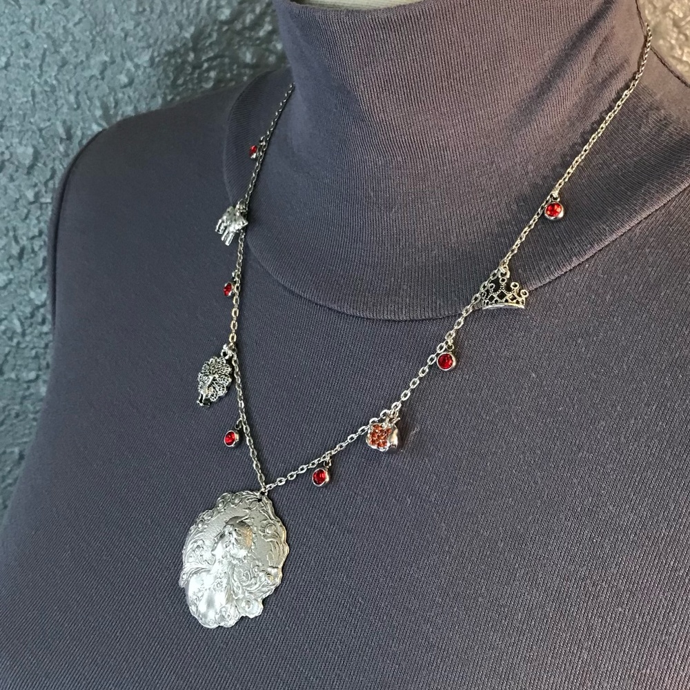 “Queen Hera" Juno Art Nouveau Goddess Greek Roman Mythology Handmade Necklace - Picture 6 of 16